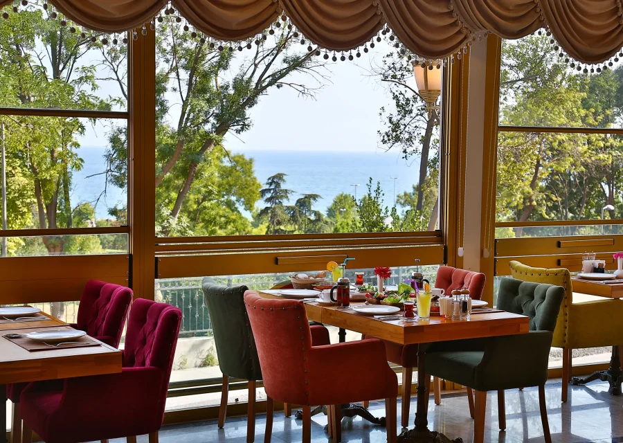 Açık büfe kahvaltı | Hotel Emirhan Palace